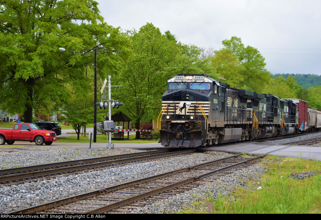 WB Mixed Freight